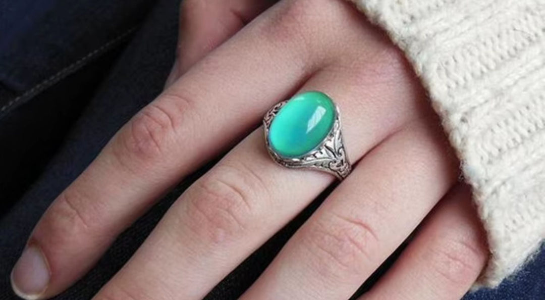 What Does the Green Color Mean on a Mood Ring?