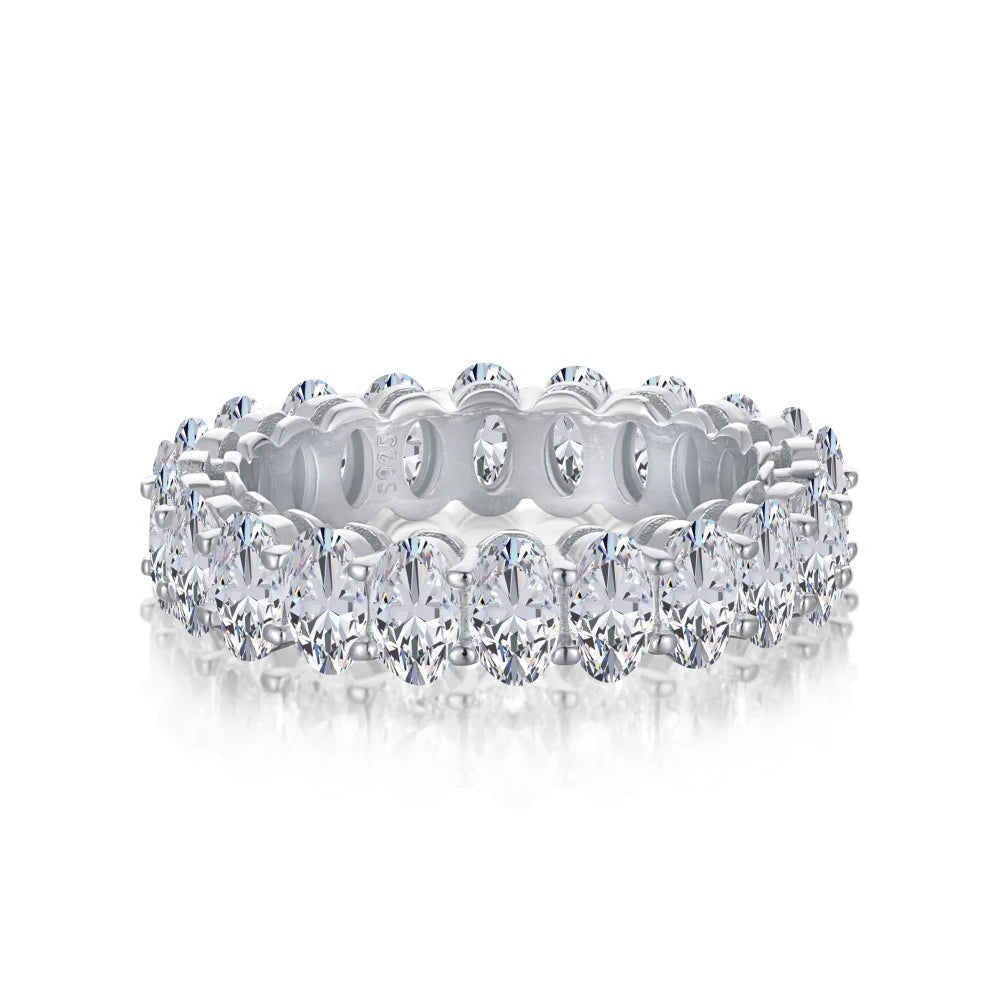 Oval Moissanite Ring