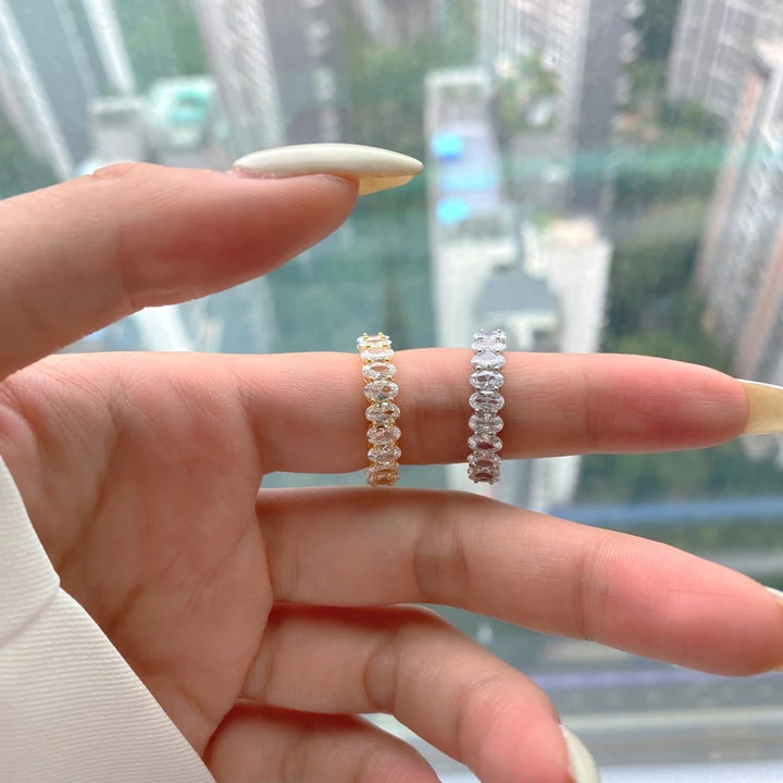 Oval Moissanite Ring