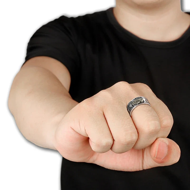 Feng Shui Mantra Ring - silver